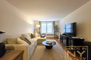 327 W 30th St, New York, NY 10001 - Photo 1