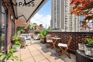 211 W 71st St, New York City, NY 10023 - Photo 3