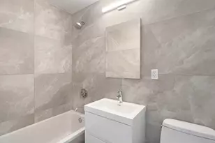 575 Main St, New York City, NY 10044 - Photo 3