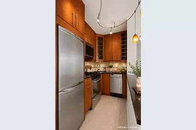 343 E 74th Street #11F, New York City, NY 10021 - Photo 3