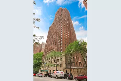 320 E 42nd Street #2207, New York, NY 10017 - Photo 7