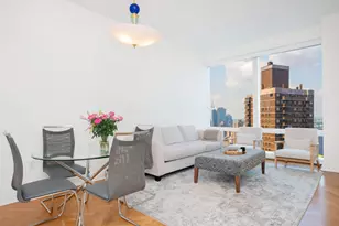 25 Columbus Cir, New York, NY 10019 - Photo 1