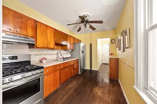 176 10th St, Brooklyn, NY 11215 - Photo 3