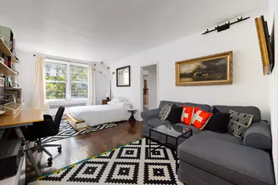 715 Ocean Parkway #2F, New York City, NY 11230 - Photo 1