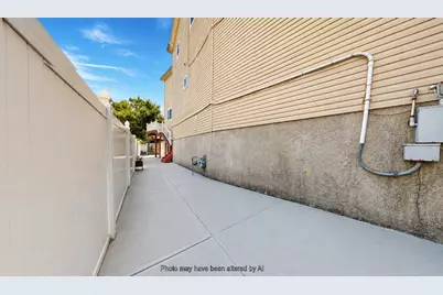810 Nugent Avenue, New York City, NY 10306 - Photo 23