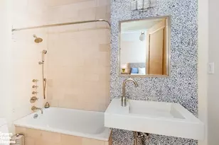 525 Park Ave, New York City, NY 10065 - Photo 11