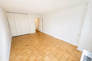 201 E 25th St, New York, NY 10010 - Photo 9