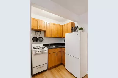 17 Downing Street #1A, New York, NY 10014 - Photo 3