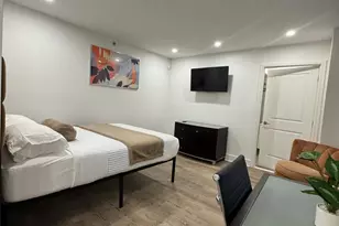 45 W 81st St, New York, NY 10024 - Photo 1