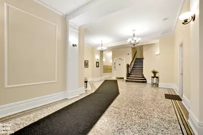 102 W 75th Street #38, New York, NY 10023 - Photo 7