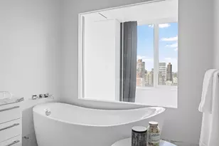422 E 72nd St, New York, NY 10021 - Photo 29