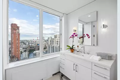422 E 72nd Street #37AD, New York, NY 10021 - Photo 37