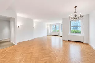 155 W 68th St, New York, NY 10023 - Photo 17