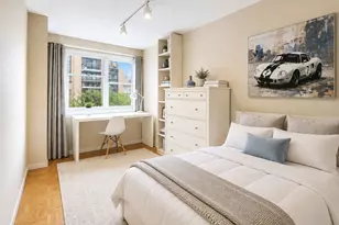 155 W 68th St, New York, NY 10023 - Photo 5