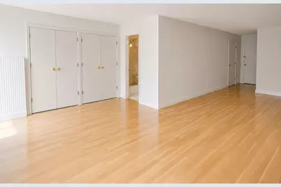 155 W 68th Street #404, New York, NY 10023 - Photo 31
