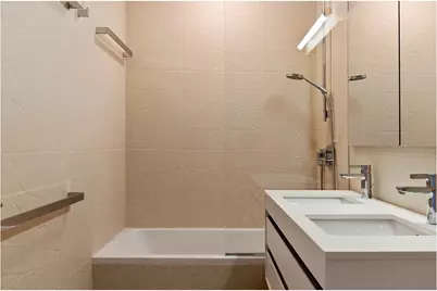 860 Lexington Avenue, New York City, NY 10065 - Photo 9
