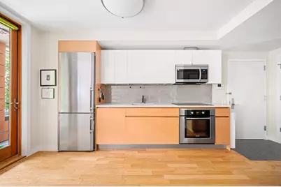 186 8th Street #2B, New York City, NY 11215 - Photo 3