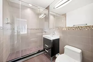 186 8th St, New York City, NY 11215 - Photo 5
