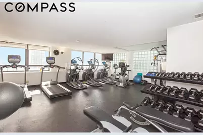 240 E 47th Street #22B, New York City, NY 10017 - Photo 11