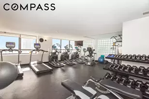 240 E 47th St, New York City, NY 10017 - Photo 11