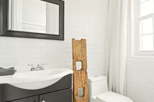 1062 Decatur St, New York City, NY 11207 - Photo 9