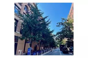 100 W 15th St, New York, NY 10011 - Photo 13