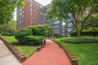 164-20 Highland Avenue #7-T, Jamaica, NY 11432 - Photo 1