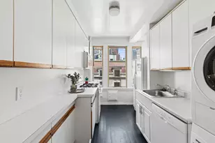 21 E 90th St, New York, NY 10128 - Photo 13