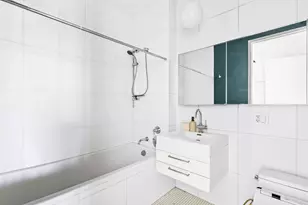 52 E 4th St, New York, NY 10003 - Photo 13