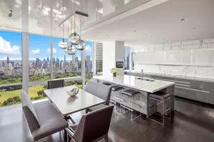 101 W 67th St, New York, NY 10023 - Photo 9