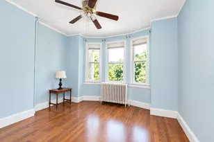 180 Stanley Ave, New York, NY 10301 - Photo 9
