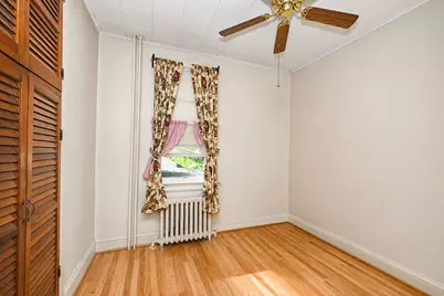 180 Stanley Avenue, New York, NY 10301 - Photo 11