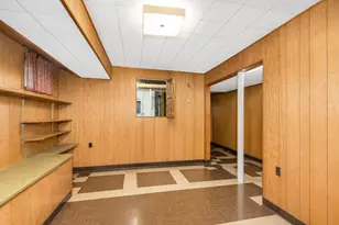 180 Stanley Ave, New York, NY 10301 - Photo 27