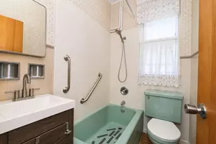 180 Stanley Ave, New York, NY 10301 - Photo 15