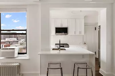 50 W 106th Street #14D, New York, NY 10025 - Photo 3