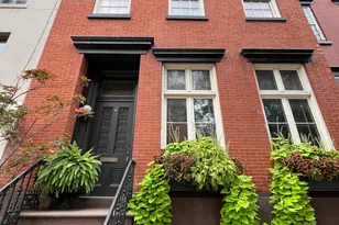 2 Perry St, New York City, NY 10014 - Photo 3