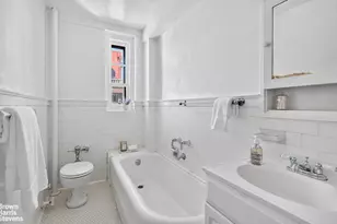 24 Monroe Pl, Brooklyn, NY 11201 - Photo 11