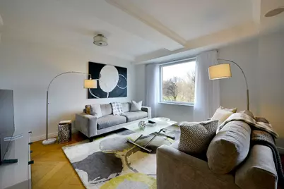 160 Central Park S #414, New York, NY 10019 - Photo 5