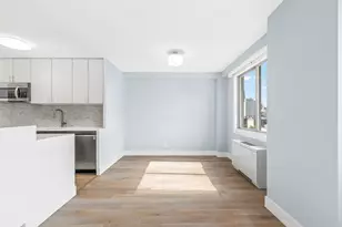 401 East 86th St, New York, NY 10028 - Photo 3