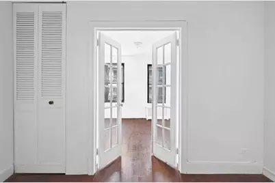 215 E 88th Street #4D, New York City, NY 10128 - Photo 5