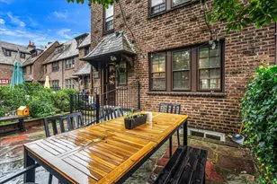 111-15 76th Ave, Forest Hills, NY 11375 - Photo 39
