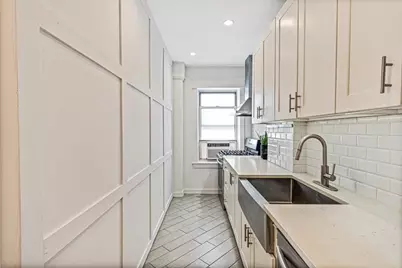 111-45 76th Avenue #B62, Forest Hills, NY 11375 - Photo 9