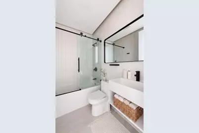 831 Knickerbocker Avenue #4A, Brooklyn, NY 11207 - Photo 5