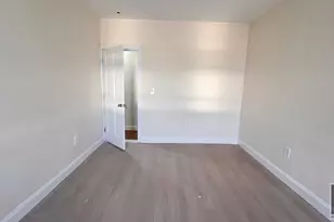 317 E 49th St, Brooklyn, NY 11203 - Photo 5
