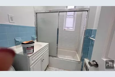317 E 49th Street #2R, Brooklyn, NY 11203 - Photo 9