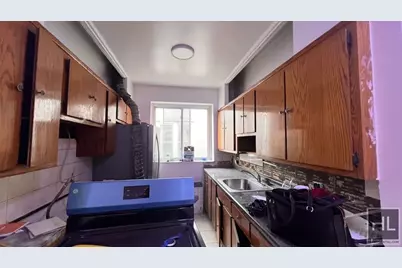 317 E 49th Street #2R, Brooklyn, NY 11203 - Photo 3