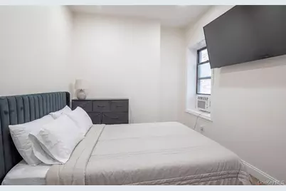 87-17 160th Street, Jamaica, NY 11432 - Photo 7