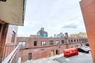 32-86 41st St, New York City, NY 11103 - Photo 9