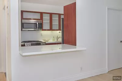 212 E 47th Street #7F, New York, NY 10017 - Photo 3