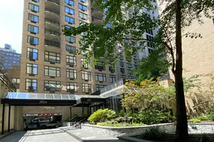 212 E 47th St, New York City, NY 10017 - Photo 15